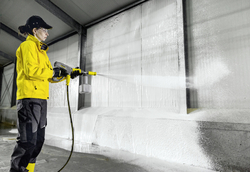 Penovacia tryska s integrovanou nádržou Advanced 3, 900 l/h - 2500 l/h